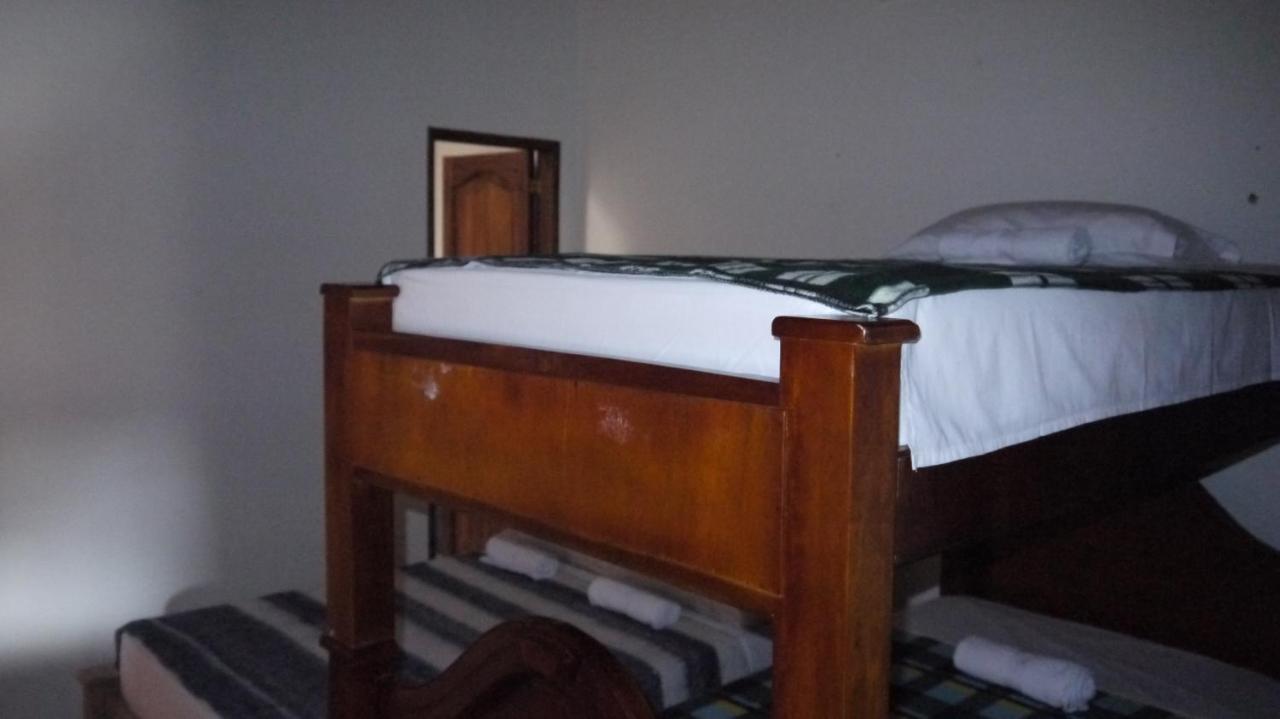 Hostal Naty Luna Jardín Zewnętrze zdjęcie