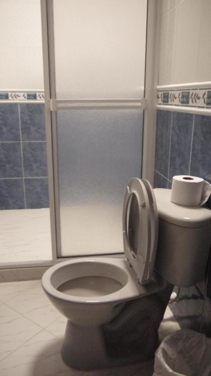 Hostal Naty Luna Jardín Zewnętrze zdjęcie