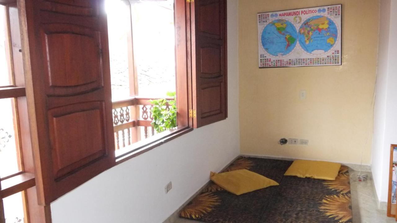 Hostal Naty Luna Jardín Zewnętrze zdjęcie